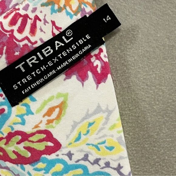 A-line Floral Sleeveless formal Dress - Picture 10 of 13